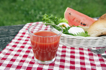 健菜トマトジュース